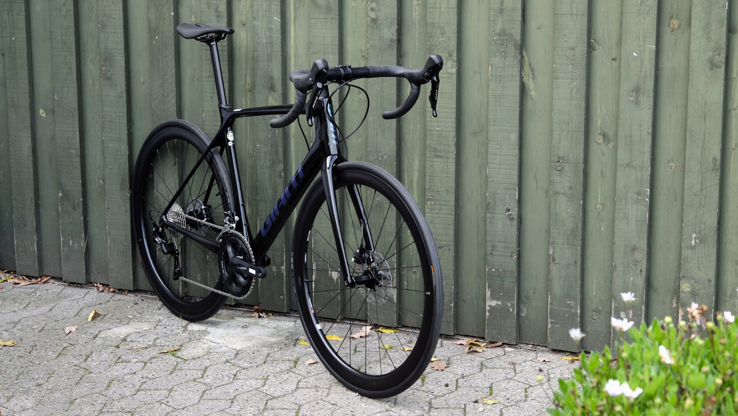Giant TCR Advanced pro 2