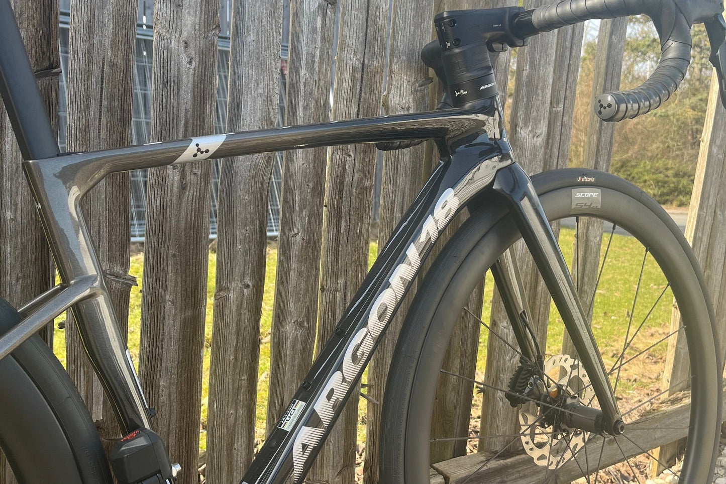Argon 18 Sum Charcoal Shimano 105 Di2